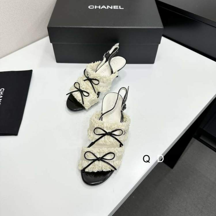 Picture of Chanel Shoes _SKUChanelsz35-40GDT03082890